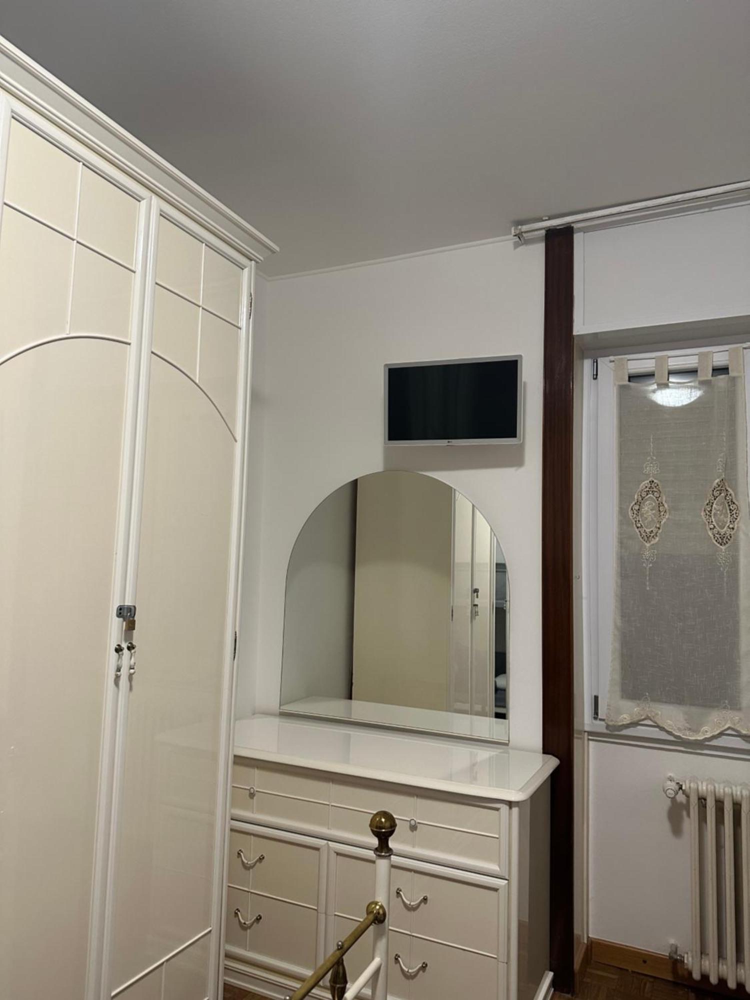 Gigli, Rooms Con Cucina In Comune E Terrazza Milano Eksteriør bilde